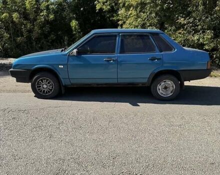 Синий ВАЗ 21099, объемом двигателя 1.5 л и пробегом 250 тыс. км за 1300 $, фото 3 на Automoto.ua