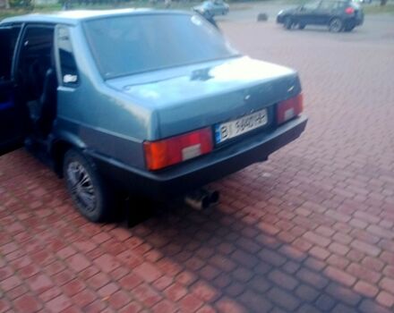 Синий ВАЗ 21099, объемом двигателя 1.5 л и пробегом 150 тыс. км за 1200 $, фото 1 на Automoto.ua