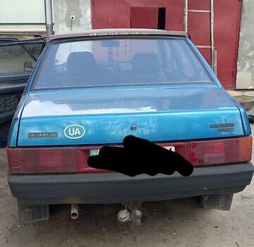 Синий ВАЗ 21099, объемом двигателя 1.5 л и пробегом 277 тыс. км за 1900 $, фото 6 на Automoto.ua