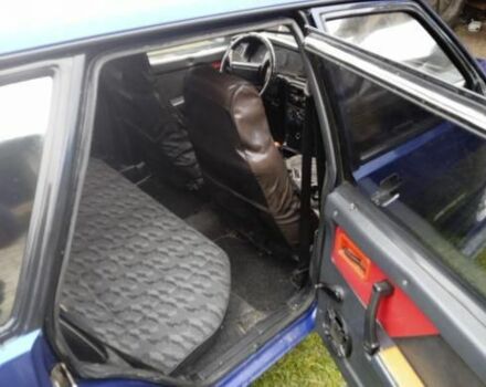 Синий ВАЗ 21099, объемом двигателя 1.5 л и пробегом 2 тыс. км за 900 $, фото 2 на Automoto.ua