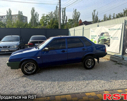 Синий ВАЗ 21099, объемом двигателя 1.5 л и пробегом 200 тыс. км за 1800 $, фото 2 на Automoto.ua