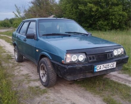 Синий ВАЗ 21099, объемом двигателя 1.5 л и пробегом 60 тыс. км за 1150 $, фото 1 на Automoto.ua