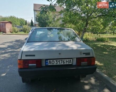 Синий ВАЗ 21099, объемом двигателя 1.5 л и пробегом 200 тыс. км за 999 $, фото 3 на Automoto.ua