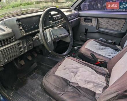 Синий ВАЗ 21099, объемом двигателя 1.5 л и пробегом 206 тыс. км за 1500 $, фото 2 на Automoto.ua