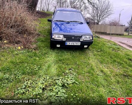 Синій ВАЗ 21099, об'ємом двигуна 1.5 л та пробігом 230 тис. км за 950 $, фото 1 на Automoto.ua