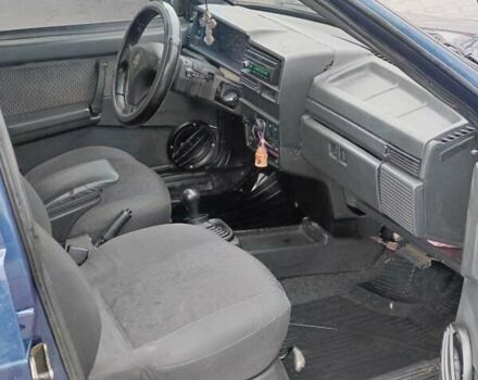Синий ВАЗ 21099, объемом двигателя 1.5 л и пробегом 200 тыс. км за 1750 $, фото 7 на Automoto.ua