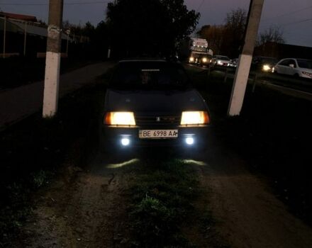 Синий ВАЗ 21099, объемом двигателя 1.5 л и пробегом 2 тыс. км за 1850 $, фото 2 на Automoto.ua