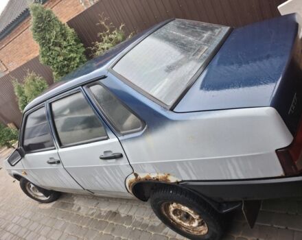 Синій ВАЗ 21099, об'ємом двигуна 1.5 л та пробігом 270 тис. км за 1100 $, фото 4 на Automoto.ua