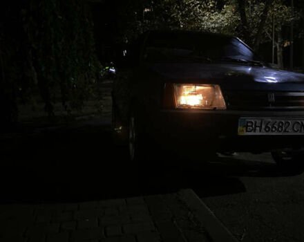 Синий ВАЗ 21099, объемом двигателя 1.5 л и пробегом 300 тыс. км за 800 $, фото 1 на Automoto.ua