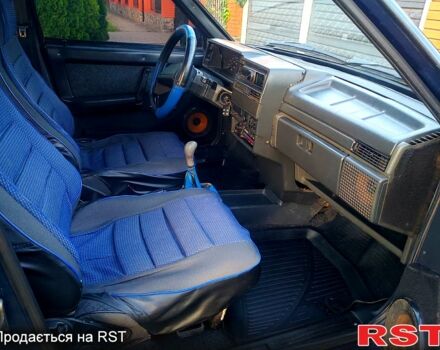 Синий ВАЗ 21099, объемом двигателя 1.5 л и пробегом 250 тыс. км за 1450 $, фото 4 на Automoto.ua