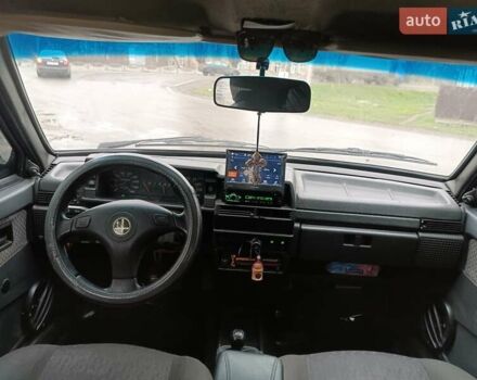Синий ВАЗ 21099, объемом двигателя 1.5 л и пробегом 200 тыс. км за 1750 $, фото 4 на Automoto.ua