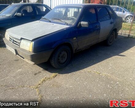 Синий ВАЗ 21099, объемом двигателя 1.5 л и пробегом 200 тыс. км за 480 $, фото 2 на Automoto.ua