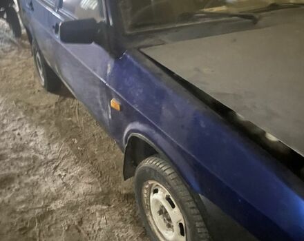 Синий ВАЗ 21099, объемом двигателя 1.5 л и пробегом 200 тыс. км за 750 $, фото 1 на Automoto.ua