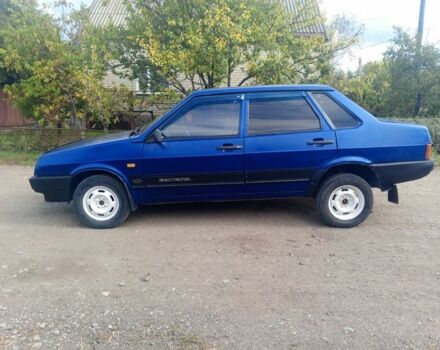 Синий ВАЗ 21099, объемом двигателя 1.5 л и пробегом 130 тыс. км за 912 $, фото 2 на Automoto.ua