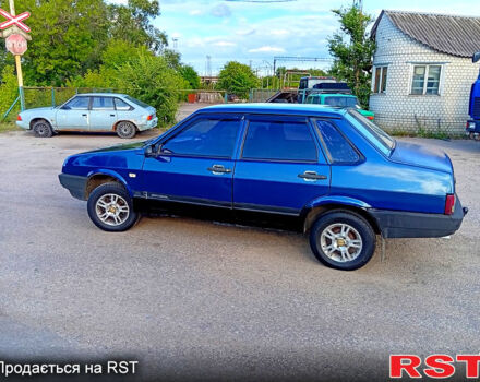 Синий ВАЗ 21099, объемом двигателя 1.5 л и пробегом 289 тыс. км за 950 $, фото 3 на Automoto.ua