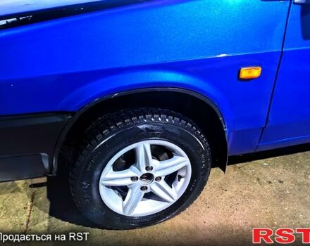 Синий ВАЗ 21099, объемом двигателя 1.5 л и пробегом 100 тыс. км за 1499 $, фото 4 на Automoto.ua