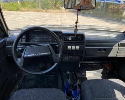 Синій ВАЗ 21099, об'ємом двигуна 1.5 л та пробігом 125 тис. км за 1400 $, фото 6 на Automoto.ua