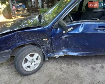 Синий ВАЗ 21099, объемом двигателя 1.5 л и пробегом 57 тыс. км за 1000 $, фото 2 на Automoto.ua