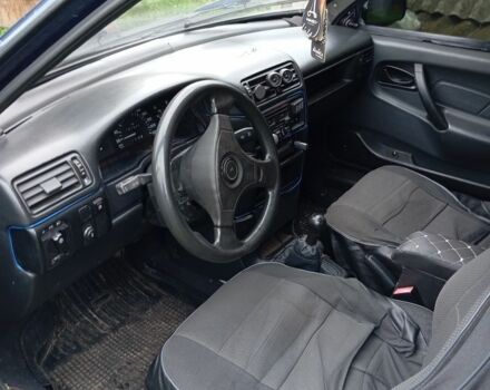 Синий ВАЗ 21099, объемом двигателя 0 л и пробегом 200 тыс. км за 1500 $, фото 2 на Automoto.ua