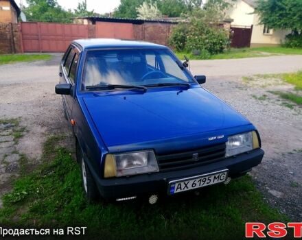 Синий ВАЗ 21099, объемом двигателя 1.5 л и пробегом 200 тыс. км за 950 $, фото 1 на Automoto.ua
