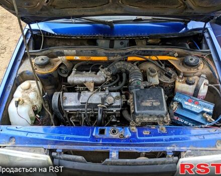 Синий ВАЗ 21099, объемом двигателя 1.5 л и пробегом 210 тыс. км за 1200 $, фото 4 на Automoto.ua
