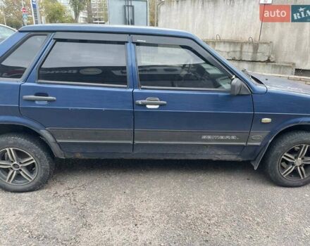 Синий ВАЗ 21099, объемом двигателя 1.6 л и пробегом 250 тыс. км за 1200 $, фото 6 на Automoto.ua