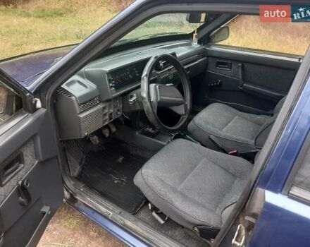 Синий ВАЗ 21099, объемом двигателя 1.5 л и пробегом 175 тыс. км за 1500 $, фото 3 на Automoto.ua