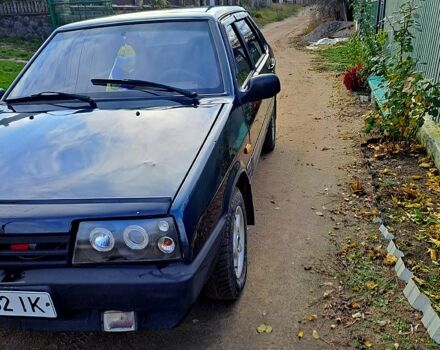 Синий ВАЗ 21099, объемом двигателя 1.5 л и пробегом 198 тыс. км за 1500 $, фото 1 на Automoto.ua
