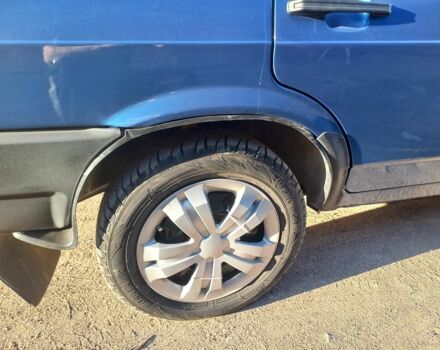 Синій ВАЗ 21099, об'ємом двигуна 1.5 л та пробігом 180 тис. км за 1500 $, фото 6 на Automoto.ua