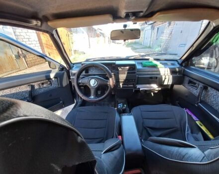 Синій ВАЗ 21099, об'ємом двигуна 1.5 л та пробігом 180 тис. км за 1500 $, фото 5 на Automoto.ua