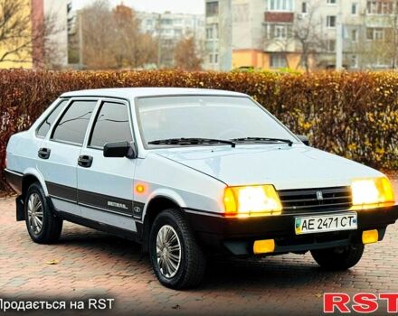 Синий ВАЗ 21099, объемом двигателя 1.5 л и пробегом 93 тыс. км за 1950 $, фото 1 на Automoto.ua