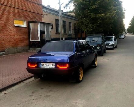 Синий ВАЗ 21099, объемом двигателя 1.5 л и пробегом 243 тыс. км за 2400 $, фото 3 на Automoto.ua