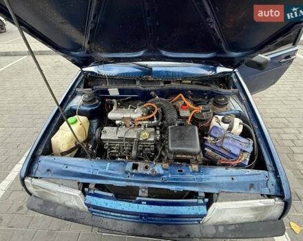Синій ВАЗ 21099, об'ємом двигуна 1.6 л та пробігом 113 тис. км за 2500 $, фото 4 на Automoto.ua