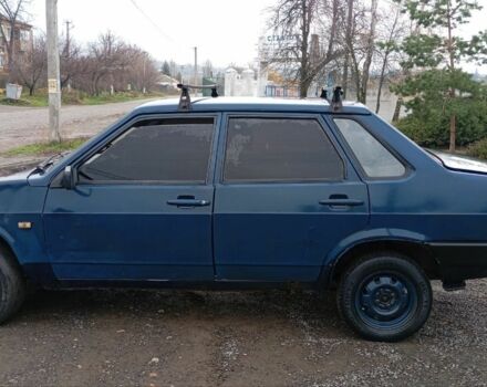 Синий ВАЗ 21099, объемом двигателя 1 л и пробегом 300 тыс. км за 650 $, фото 2 на Automoto.ua