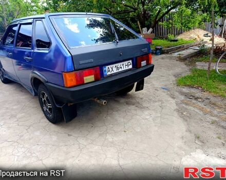 Синий ВАЗ 21099, объемом двигателя 1.5 л и пробегом 111 тыс. км за 1100 $, фото 4 на Automoto.ua