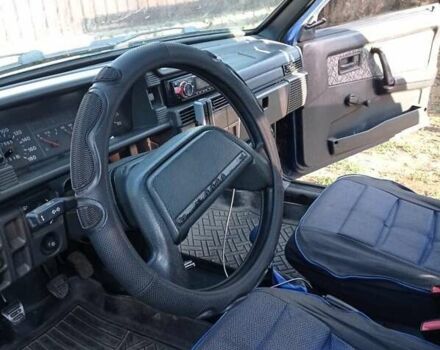 Синий ВАЗ 21099, объемом двигателя 1.6 л и пробегом 250 тыс. км за 1800 $, фото 3 на Automoto.ua