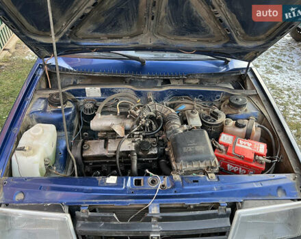 Синий ВАЗ 21099, объемом двигателя 1.5 л и пробегом 145 тыс. км за 1400 $, фото 5 на Automoto.ua