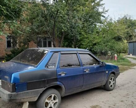 Синий ВАЗ 21099, объемом двигателя 1.5 л и пробегом 100 тыс. км за 1447 $, фото 6 на Automoto.ua