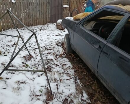 Синий ВАЗ 21099, объемом двигателя 1.5 л и пробегом 2 тыс. км за 700 $, фото 6 на Automoto.ua