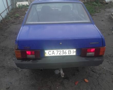Синий ВАЗ 21099, объемом двигателя 1.5 л и пробегом 400 тыс. км за 594 $, фото 2 на Automoto.ua