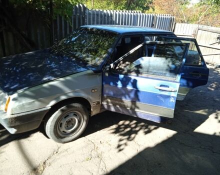 Синий ВАЗ 21099, объемом двигателя 1.5 л и пробегом 300 тыс. км за 1200 $, фото 2 на Automoto.ua