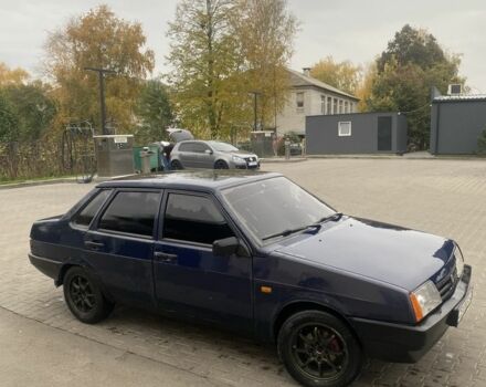 Синий ВАЗ 21099, объемом двигателя 1.6 л и пробегом 230 тыс. км за 1600 $, фото 2 на Automoto.ua