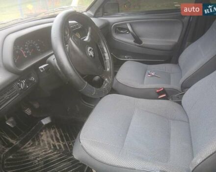 Синий ВАЗ 21099, объемом двигателя 1.6 л и пробегом 353 тыс. км за 1499 $, фото 3 на Automoto.ua