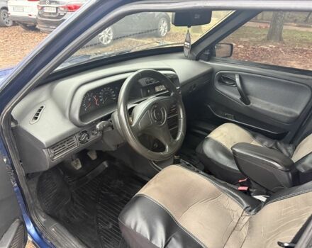 Синий ВАЗ 21099, объемом двигателя 1.6 л и пробегом 180 тыс. км за 1750 $, фото 5 на Automoto.ua