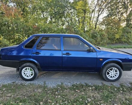 Синий ВАЗ 21099, объемом двигателя 0 л и пробегом 280 тыс. км за 1500 $, фото 4 на Automoto.ua