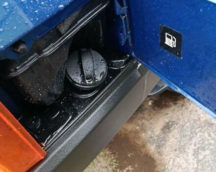 Синий ВАЗ 21099, объемом двигателя 1.6 л и пробегом 94 тыс. км за 2750 $, фото 10 на Automoto.ua