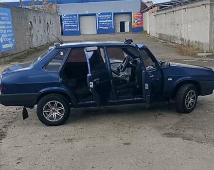 Синій ВАЗ 21099, об'ємом двигуна 1.6 л та пробігом 100 тис. км за 2000 $, фото 3 на Automoto.ua