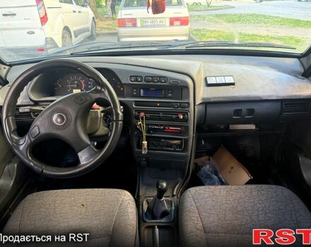 Синий ВАЗ 21099, объемом двигателя 1.6 л и пробегом 200 тыс. км за 799 $, фото 4 на Automoto.ua