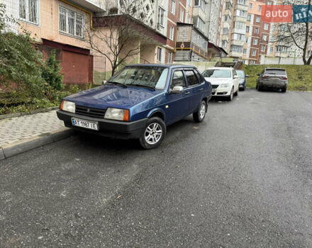 Синій ВАЗ 21099, об'ємом двигуна 1.6 л та пробігом 289 тис. км за 2300 $, фото 3 на Automoto.ua