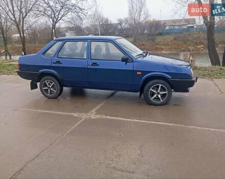 Синій ВАЗ 21099, об'ємом двигуна 1.6 л та пробігом 250 тис. км за 1850 $, фото 4 на Automoto.ua